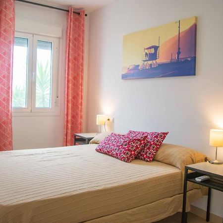 Noria Is A Comfortable Apartment With Patio And Large Terrace In Conil Conil De La Frontera Exterior foto