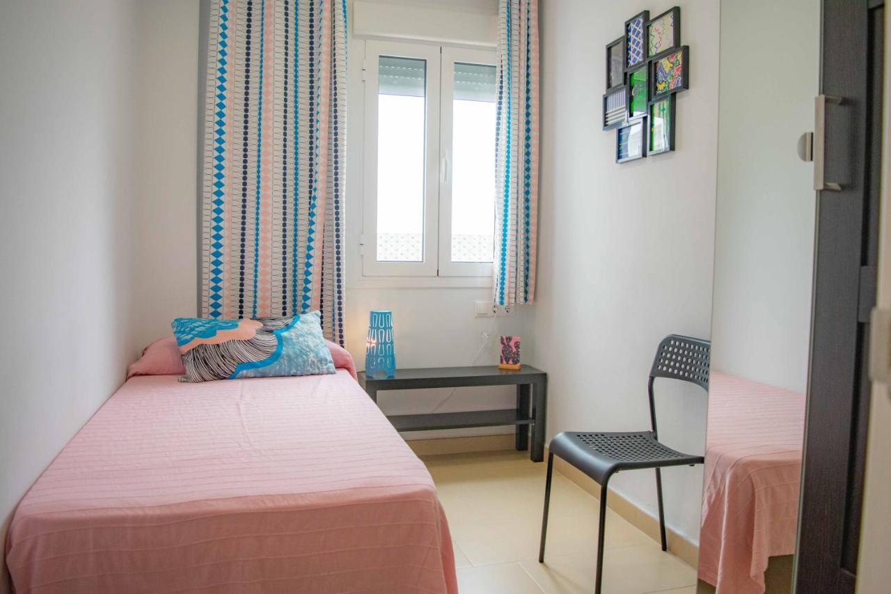 Noria Is A Comfortable Apartment With Patio And Large Terrace In Conil Conil De La Frontera Exterior foto
