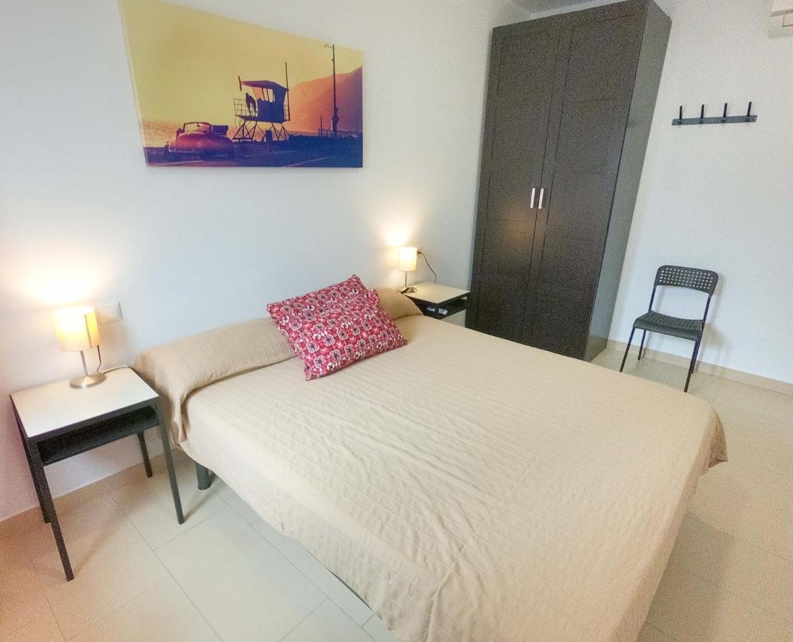 Noria Is A Comfortable Apartment With Patio And Large Terrace In Conil Conil De La Frontera Exterior foto